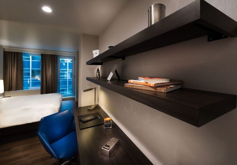 เดอะ เบอร์นิก โฮเต็ล นิวยอร์กซิตี้ แทเพสทรี คอลเลคชั่น บาย ฮิลตัน Hotel ภายนอก รูปภาพ